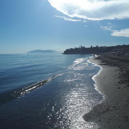 Studio 2 Sea Front Rincon de la Victoria Luaran gambar