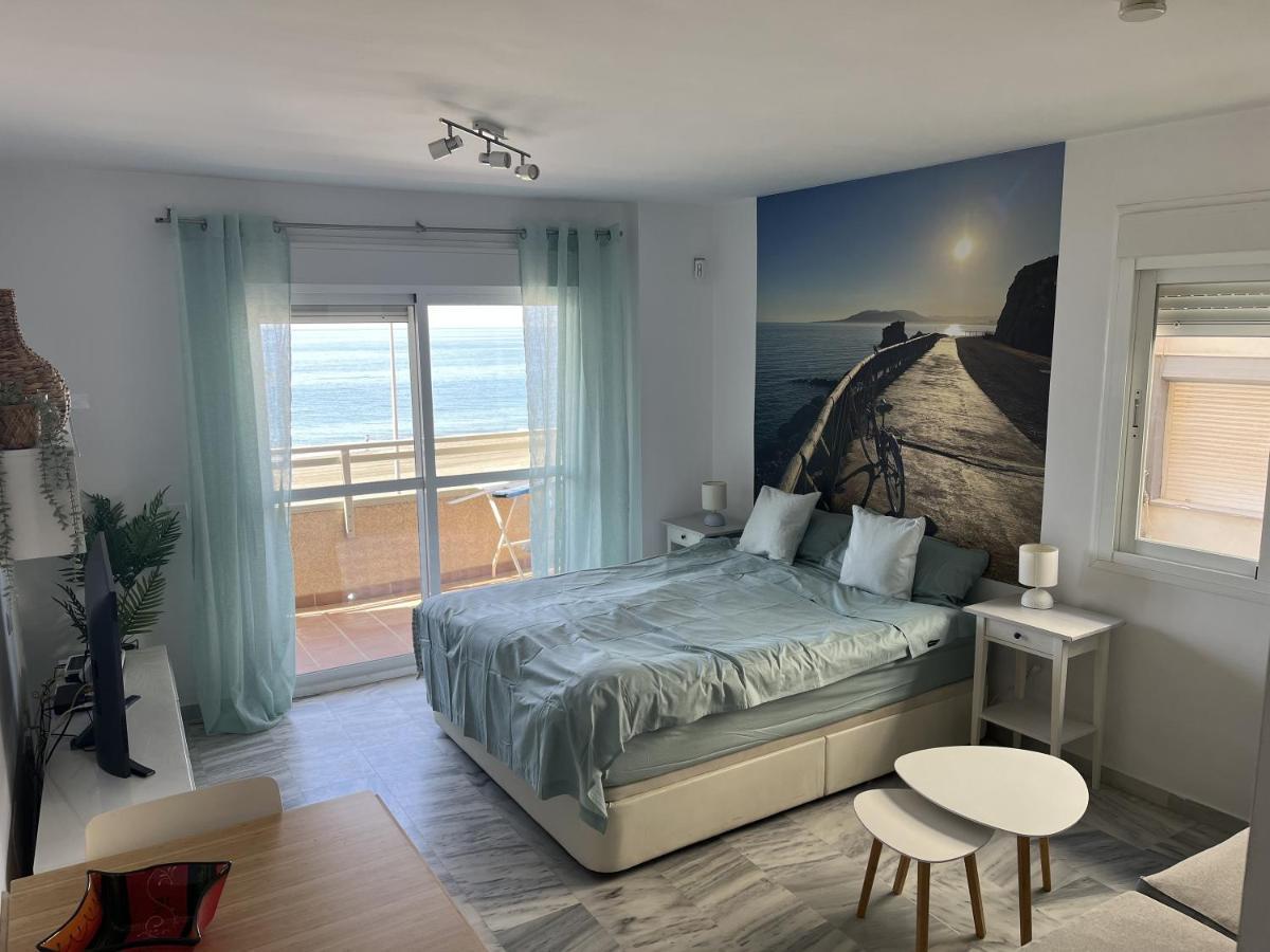 Studio 2 Sea Front Rincon de la Victoria Luaran gambar